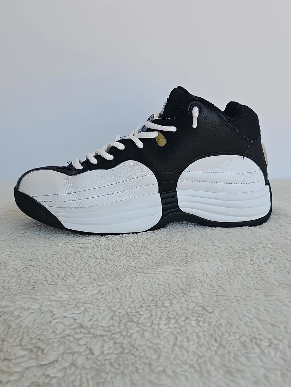 ​Jordan Jumpman Team 1 Black White Gold Size [7.5] Great Condition
